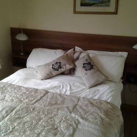 Gardenfield House Bed & Breakfast H91Vh02 Galway Extérieur photo