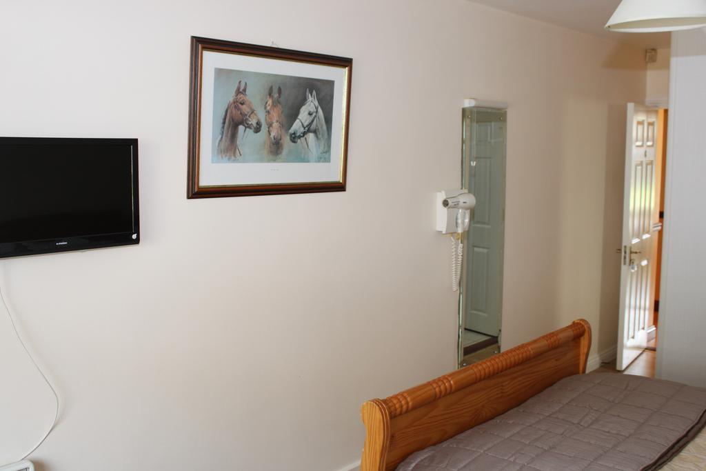 Gardenfield House Bed & Breakfast H91Vh02 Galway Extérieur photo