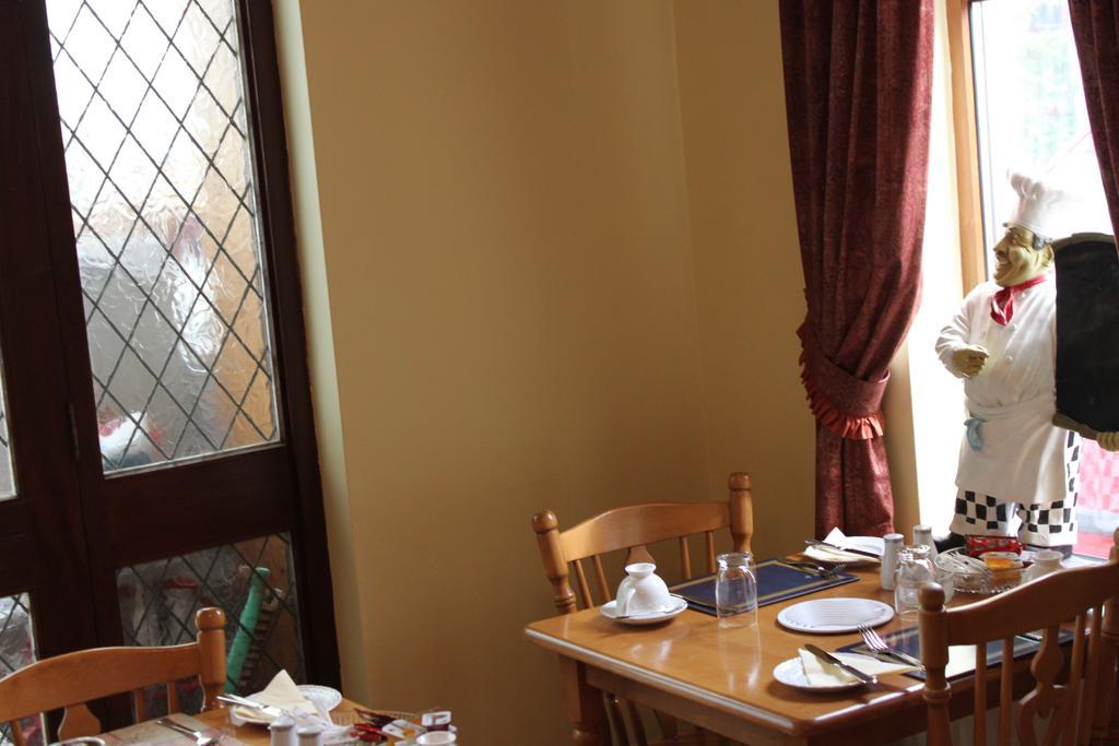 Gardenfield House Bed & Breakfast H91Vh02 Galway Extérieur photo